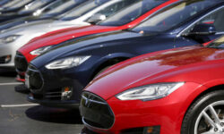 Успешные стратегии инвесторов принесли $16 млрд на динамике акций Tesla и Илона Маска uspeshnye strategii investorov prinesli 16 mlrd na dinamike akczij i ilona maska-fabrec-ru-174230733100-0