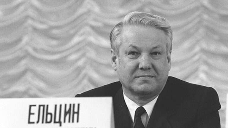 Жизнь Бориса Ельцина и судьба Кислова в Москве и Хабаровском крае