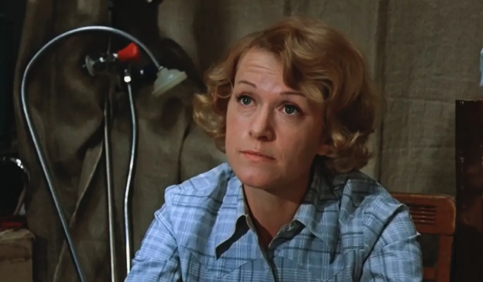 У 90-летней звезды фильма "Ирония судьбы" Талызиной нашли рак