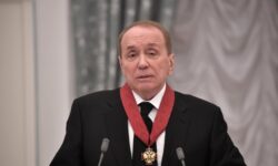 Александр Масляков удивляет новым образом - SMAS-подтяжка или эффект КВН aleksandr maslyakov udivlyaet novym obrazom podtyazhka ili effekt kvn-fabrec-ru-174471258100-0