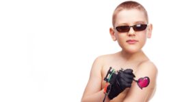 Анастасия Милевина о домашних тату и их угрозах для здоровья подростков anastasiya milevina o domashnih tatu i ih ugrozah dlya zdorovya podrostkov-fabrec-ru-174574240400-0