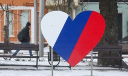 Денис Пушилин о судьбоносном выборе ДНР между Россией и Украиной denis pushilin o sudbonosnom vybore dnr mezhdu rossiej i ukrainoj-fabrec-ru-174412864300-0