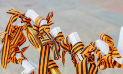 Дмитрий Суржик рассказывает о Георгиевской ленте и её значении dmitrij surzhik rasskazyvaet o georgievskoj lente i eyo znachenii-fabrec-ru-174599916200-0