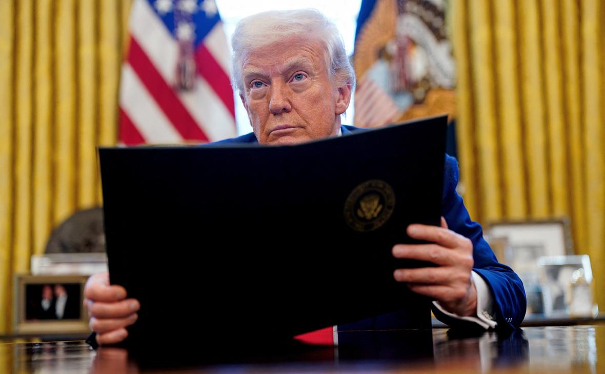 Дональд Трамп (Nathan Howard / Reuters)