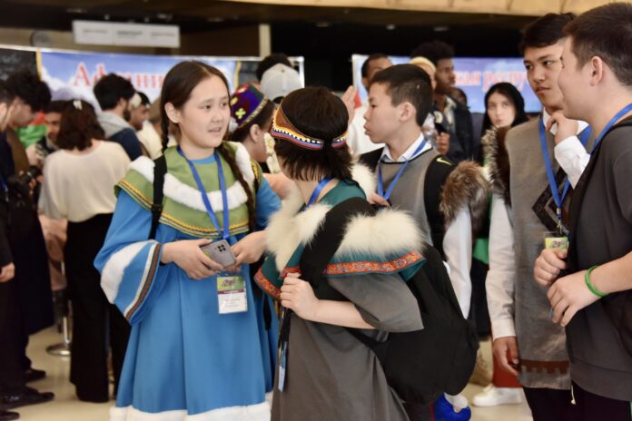 XV ЕЭФМ в УрГЭУ - школьники представят научные прорывы с поддержкой Екатерины Пастушковой-0