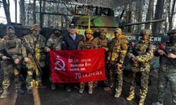 Фаиль Бердиев и 56-й гвардейский полк - как «Знамя Победы» зажигает сердца астраханцев fail berdiev i 56j gvardejskij polk kak znamya pobedy zazhigaet serdcza astrahanczev-fabrec-ru-174487233300-0