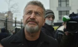 Леонид Агутин и Бари Алибасов рассказывают о создании группы «На-На» leonid agutin i bari alibasov rasskazyvayut o sozdanii gruppy nana-fabrec-ru-174588510900-0