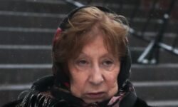 Лия Ахеджакова и Виталий Бородин - Новые Страницы Театра Современник liya ahedzhakova i vitalij borodin novye straniczy teatra sovremennik-fabrec-ru-174493170500-0