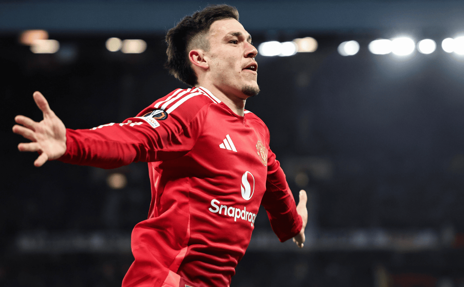 Мануэль Угарте (IMAGO/Mark Cosgrove/News Images / Global look press)