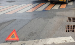 Позитивные изменения в обеспечении безопасности для семей Архангельска и Москвы Последствия ДТП с участием рейсового автобуса и такси на юге Москвы