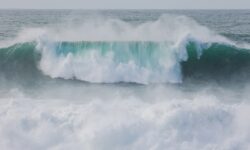 Рекордная волна у Британской Колумбии и восстановление Талладиги после шторма rekordnaya volna u britanskoj kolumbii i vosstanovlenie talladigi posle shtorma-fabrec-ru-174543979600-0