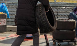 Роман Вильфанд из Гидрометцентра о тепле в Москве для автолюбителей roman vilfand iz gidrometczentra o teple v moskve dlya avtolyubitelej-fabrec-ru-174487912700-0