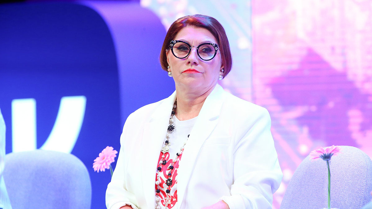 «Складываю яйца по разным корзинам»: Роза Сябитова назвала размер своей пенсии