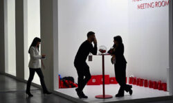 Сбербанк и Ренессанс Жизнь запускают инновационные страховые решения для защиты будущего sberbank i renessans zhizn zapuskayut innovaczionnye strahovye resheniya dlya zashhity budushhego-fabrec-ru-174362064800-0