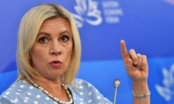 Сергей Лавров и Аббас Аракчи укрепляют диалог по ядерной программе Ирана и Сирии sergej lavrov i abbas arakchi ukreplyayut dialog po yadernoj programme irana i sirii-fabrec-ru-174488484200-0