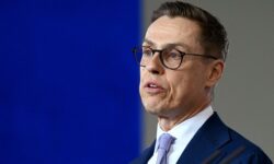 Стубб и Зеленский призывают Россию прекратить огонь. Ответ Путина и позиция США stubb i zelenskij prizyvayut rossiyu prekratit ogon otvet putina i pozicziya ssha-fabrec-ru-174486212800-0