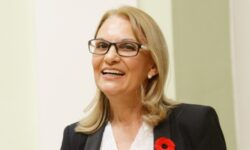 Светлана Тома блистает в Нальчике на кинофестивале «Кабардино-Балкария – 100» svetlana toma blistaet v nalchike na kinofestivale kabardinobalkariya 100-fabrec-ru-174519325000-0