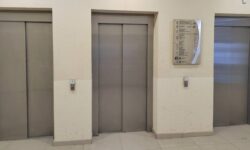 ТЦ Prime Plaza в Черемушках оперативно устраняет последствия инцидента с лифтом в Москве tcz v cheremushkah operativno ustranyaet posledstviya inczidenta s liftom v moskve-fabrec-ru-174457467900-0