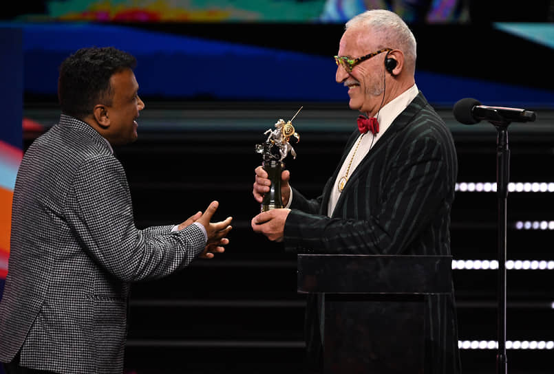 Триумф «Элизиума» и яркие победы Юлии Пересильд на кинофестивале!-0