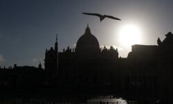 Ватикан назначил дату Конклава, открывающего новый этап для католического мира vatikan naznachil datu konklava otkryvayushhego novyj etap dlya katolicheskogo mira-fabrec-ru-174583960300-0