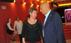 Владимир и Елена Этуш - Вечная память в семейных традициях и любви vladimir i elena etush vechnaya pamyat v semejnyh tradicziyah i lyubvi-fabrec-ru-174474016900-0