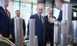 Владимир Путин и МГТУ им. Баумана - шаги к Марсу и космическому сотрудничеству vladimir putin i mgtu im baumana shagi k marsu i kosmicheskomu sotrudnichestvu-fabrec-ru-174481850700-0