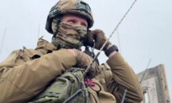 Владимир Путин и Зеленский - станет ли пасхальное перемирие шагом к миру vladimir putin i zelenskij stanet li pashalnoe peremirie shagom k miru-fabrec-ru-174518645300-0