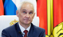 Андрей Белоусов и Ка-52 обсудили угрозу дронов на параде Победы в Москве andrej belousov i ka52 obsudili ugrozu dronov na parade pobedy v moskve-fabrec-ru-174669904800-0