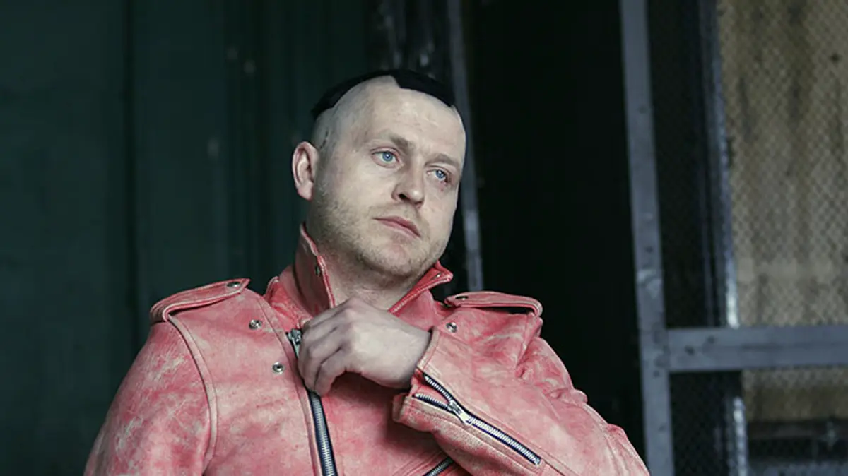 Суд приговорил актера из сериала «След» к девяти годам колонии за фейки о ВС РФ