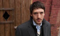 Артур Смольянинов и Чулпан Хаматова шокировали поклонников смелым роликом artur smolyaninov i chulpan hamatova shokirovali poklonnikov smelym rolikom-fabrec-ru-174685867300-0