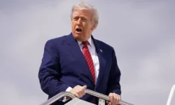 Дональд Трамп принял решение о пошлинах, что изменит ситуацию в ЕС и США donald tramp prinyal reshenie o poshlinah chto izmenit situacziyu v es i ssha-fabrec-ru-174807802300-0