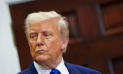 Дональд Трамп приветствует новые торговые перспективы между США и Китаем donald tramp privetstvuet novye torgovye perspektivy mezhdu ssha i kitaem-fabrec-ru-174706682400-0