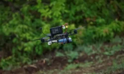 FPV-дроны становятся важным фактором в противостоянии БЭК ВСУ drony stanovyatsya vazhnym faktorom v protivostoyanii bek vsu-fabrec-ru-174780256200-0