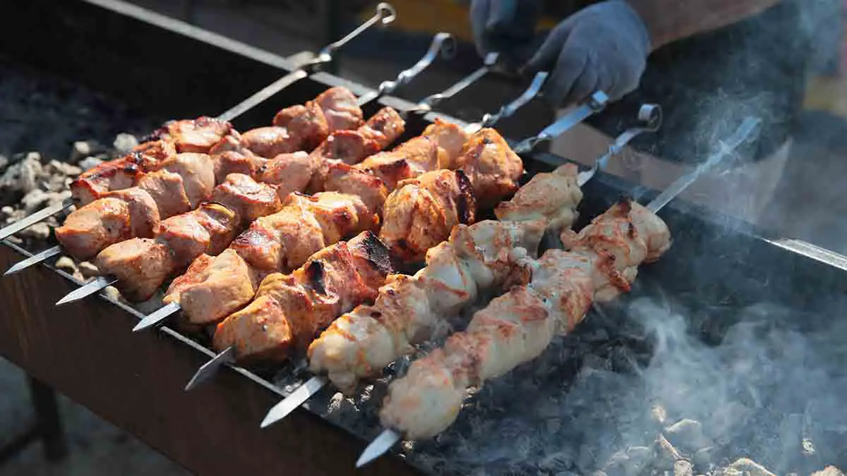 Диетический шашлык: как приготовить