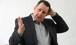 Интрига переговоров в Стамбуле нарастает с участием Владимира Мединского и Рустема Умерова intriga peregovorov v stambule narastaet s uchastiem vladimira medinskogo i rustema umerova-fabrec-ru-174862096500-0