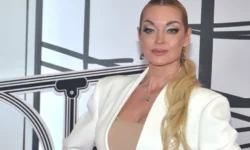 Катя Лель поддерживает Игоря Кузнецова и делится мыслями о личном счастье katya lel podderzhivaet igorya kuzneczova i delitsya myslyami o lichnom schaste-fabrec-ru-174785110200-0