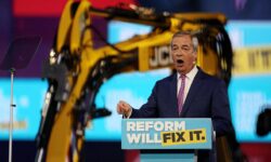 Кир Стармер и Reform UK открывают новую эру в британской политике kir starmer i otkryvayut novuyu eru v britanskoj politike-fabrec-ru-174609249500-0