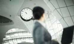 Наталья Голованова из SuperJob сообщила, что 24% россиян совмещают две работы natalya golovanova iz soobshhila chto 24 rossiyan sovmeshhayut dve raboty-fabrec-ru-174775744100-0