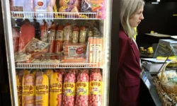 Останкинский мясоперерабатывающий комбинат и Михаил Попов вносят изменения на рынке ostankinskij myasopererabatyvayushhij kombinat i mihail popov vnosyat izmeneniya na rynke-fabrec-ru-174823272000-0