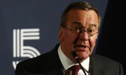 Писториус предупреждает о необходимости подготовки Европы к миру между Россией и Украиной pistorius preduprezhdaet o neobhodimosti podgotovki evropy k miru mezhdu rossiej i ukrainoj-fabrec-ru-174741897000-0