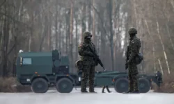 Польша усиливает оборону, на что реагирует Россия и заявляет Мария Захарова polsha usilivaet oboronu na chto reagiruet rossiya i zayavlyaet mariya zaharova-fabrec-ru-174772997500-0