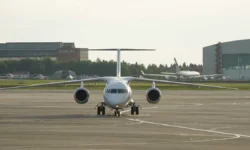 rosaviacziya vvela vremennye ogranicheniya na polety vo vnukovo soglasno artemu korenyako-fabrec-ru-174847450000-0