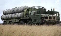 Рязань и Москва под угрозой. ПВО отражает атаки беспилотников ВСУ ryazan i moskva pod ugrozoj pvo otrazhaet ataki bespilotnikov vsu-fabrec-ru-174839610200-0