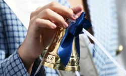 Сергей Кравцов и Минпросвещения РФ рассказали о последнем звонке 2025 года sergej kravczov i minprosveshheniya rf rasskazali o poslednem zvonke 2025 goda-fabrec-ru-174777039500-0