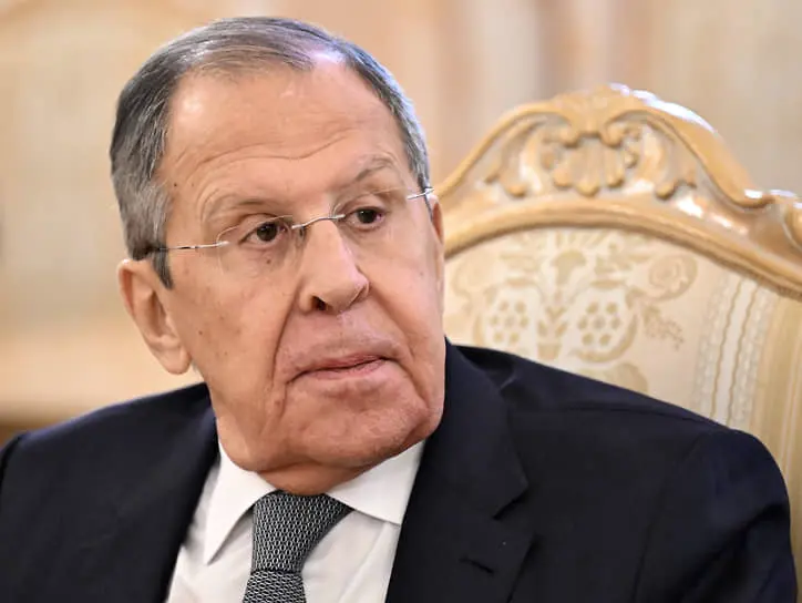 Сергей Лавров заявил, что Россия защитит русский язык несмотря на политику Зеленского-0