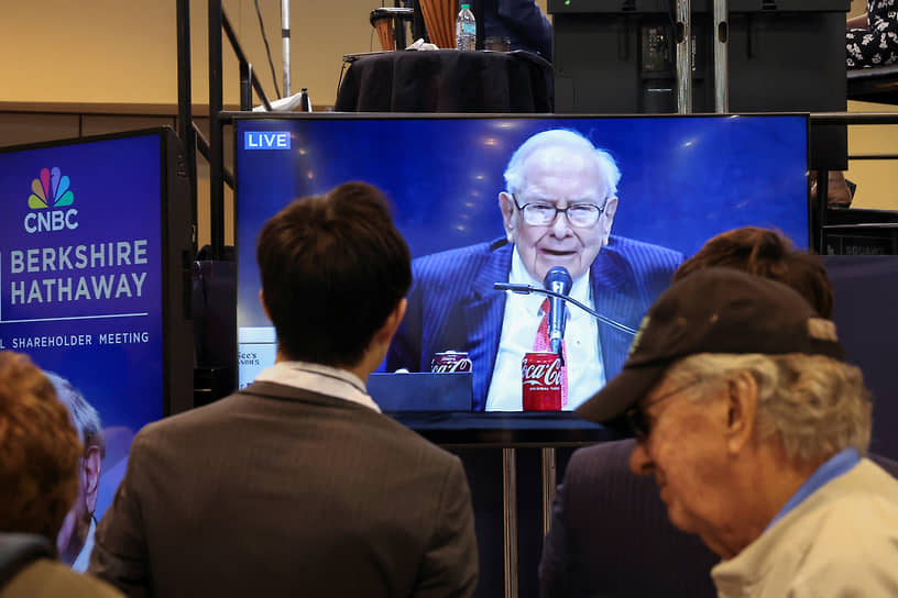 Уоррен Баффетт сохраняет лидерство в Berkshire Hathaway с Грегом Абелем-0
