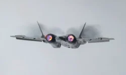 Успехи Су-57Э от Рособоронэкспорта и ФСВТС РФ на MILEX и LIMA 2025 uspehi su57e ot rosoboroneksporta i fsvts rf na i 2025-fabrec-ru-174789597800-0