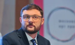 Василий Церетели возглавил Российскую академию художеств, продолжив традиции семьи vasilij czereteli vozglavil rossijskuyu akademiyu hudozhestv prodolzhiv tradiczii semi-fabrec-ru-174765635800-0