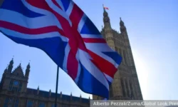 Великобритания намерена предъявить обвинения России, Дмитрий Песков предупреждает о рисках velikobritaniya namerena predyavit obvineniya rossii dmitrij peskov preduprezhdaet o riskah-fabrec-ru-174865056600-0