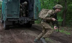 Жак Мартин и Украина всколыхнули общество тайнами гибели сотен наёмников zhak martin i ukraina vskolyhnuli obshhestvo tajnami gibeli soten nayomnikov-fabrec-ru-174841162300-0